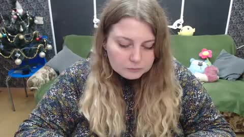 Snapshot of josiesun771 chatting on 01/04/25, 07:34 josiesun771 online show from 01/04/25, 07:34