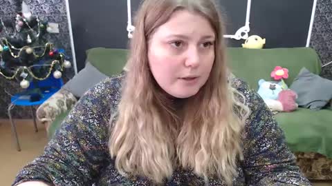Snapshot of josiesun771 chatting on 01/04/25, 10:38 josiesun771 online show from 01/04/25, 10:38