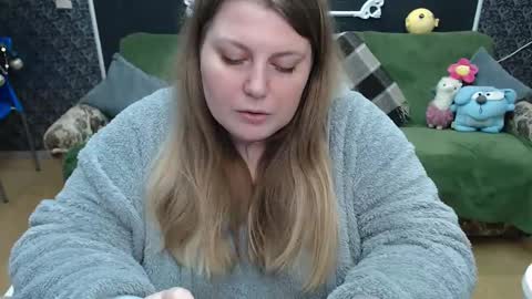 Snapshot of josiesun771 chatting on 02/15/25, 10:44 josiesun771 online show from 02/15/25, 10:44