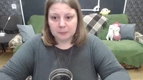 Snapshot of josiesun771 chatting on 09/15/25, 04:12 josiesun771 online show from 09/15/25, 04:12