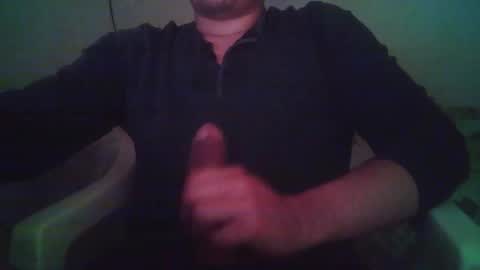 Snapshot of josq121 chatting on 03/10/26, 10:53 josq121 online show from 03/10/26, 10:53