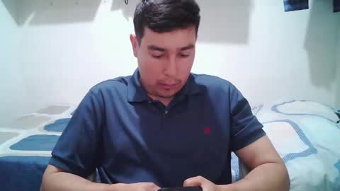Snapshot of josq121 chatting on 03/22/26, 05:05 josq121 online show from 03/22/26, 05:05