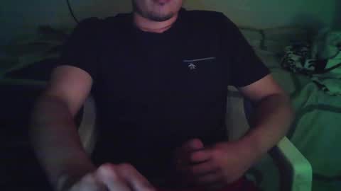 Snapshot of josq121 chatting on 03/26/26, 05:35 josq121 online show from 03/26/26, 05:35