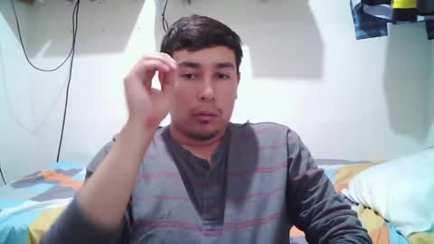 Snapshot of josq121 chatting on 04/19/26, 05:18 josq121 online show from 04/19/26, 05:18