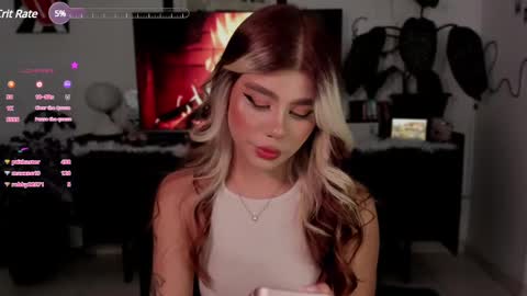 josephine   independent model    online show from 03/04/25, 08:38