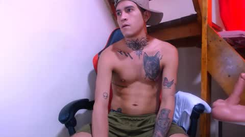 josue_linares online show from 04/14/26, 05:52