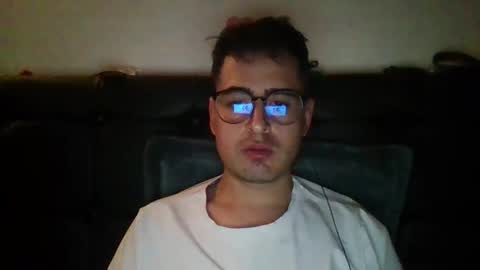 Snapshot of josux8 chatting on 01/13/26, 01:11 josux8 online show from 01/13/26, 01:11