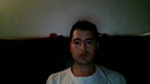 Snapshot of josux8 chatting on 06/09/26, 12:33 josux8 online show from 06/09/26, 12:33
