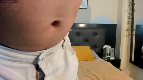 Snapshot of jota_stevensxx chatting on 11/12/25, 11:32 Jota Stivens online show from 11/12/25, 11:32