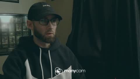 Snapshot of journeman123 chatting on 11/03/25, 02:40 journeman123 online show from 11/03/25, 02:40