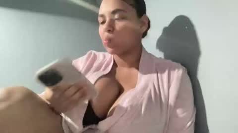 Josousie online show from 09/15/25, 03:28
