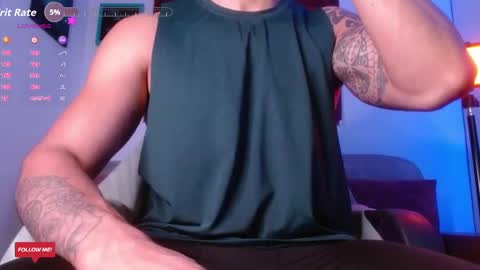 Snapshot of joy_lopezfit chatting on 09/22/25, 12:51 JOYLOPEZFIT online show from 09/22/25, 12:51