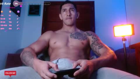 Snapshot of joy_lopezfit chatting on 10/04/25, 02:15 JOYLOPEZFIT online show from 10/04/25, 02:15