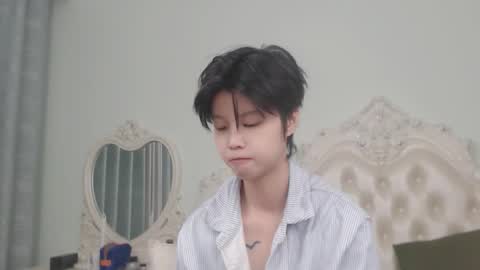 joycekay online show from 10/11/25, 02:04