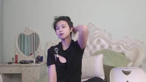 joycekay online show from 11/24/25, 03:39