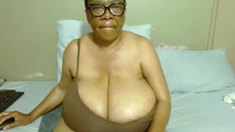 DairyQueen online show from 11/30/25, 03:10