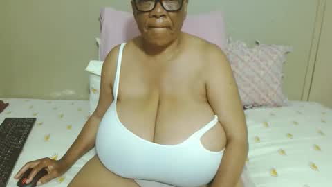 DairyQueen online show from 12/15/25, 07:51