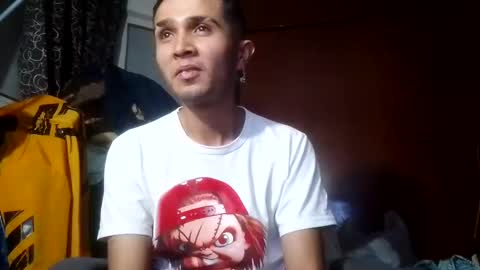 Snapshot of jperezoficcial chatting on 11/18/25, 05:34 J Prez Official online show from 11/18/25, 05:34