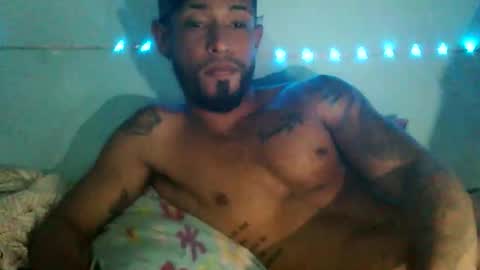 jpineda97 online show from 02/06/26, 05:23