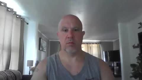 Snapshot of jr1871 chatting on 06/05/26, 03:07 jr1871 online show from 06/05/26, 03:07