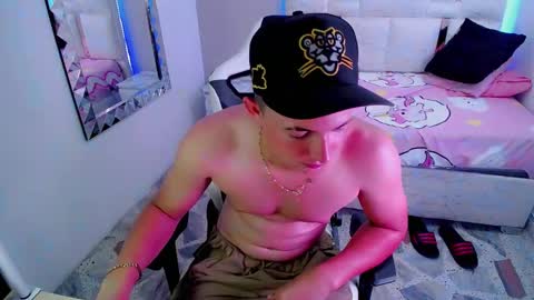 Snapshot of jr_nino_ chatting on 03/10/25, 07:07 N I N O online show from 03/10/25, 07:07