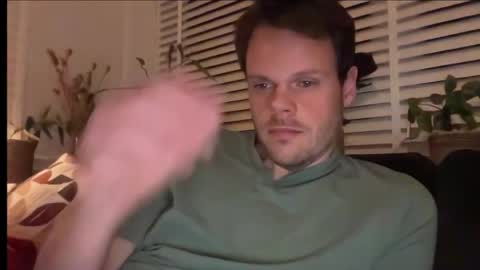 Snapshot of jrnb87 chatting on 02/01/26, 09:24 JoyBoy online show from 02/01/26, 09:24