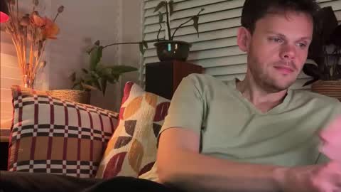 Snapshot of jrnb87 chatting on 02/22/26, 08:29 JoyBoy online show from 02/22/26, 08:29