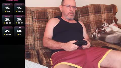 Snapshot of jrnps chatting on 11/03/25, 07:31 DaddyChat online show from 11/03/25, 07:31