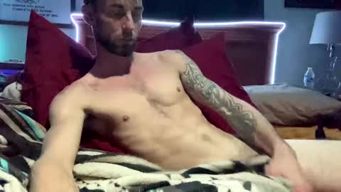 Snapshot of jroccc09 chatting on 12/03/24, 03:20 JRoc online show from 12/03/24, 03:20