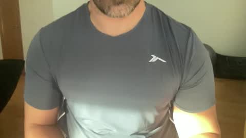 Snapshot of jsrmr chatting on 11/01/25, 03:58 jsrmr online show from 11/01/25, 03:58