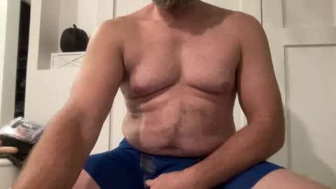 Snapshot of jstenjytheshow chatting on 11/16/25, 01:11 Just Enjoy the Show online show from 11/16/25, 01:11