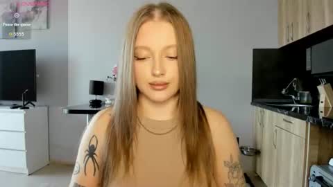 Julia and Julia online show from 06/17/26, 10:39