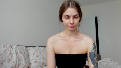 Julia and Julia online show from 06/27/26, 09:58