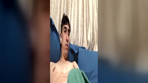 juaaan_sebass08122 online show from 07/05/26, 10:33