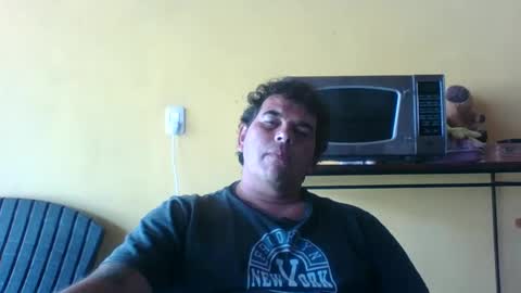 Snapshot of juan1019rosa chatting on 03/10/25, 02:37 ronaldo online show from 03/10/25, 02:37