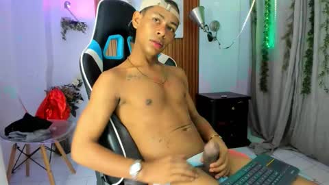 Snapshot of juan_contreras7 chatting on 10/23/25, 11:31 juan_contreras7 online show from 10/23/25, 11:31