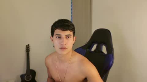 Snapshot of juan_da01 chatting on 07/08/26, 03:44 JuanDa online show from 07/08/26, 03:44