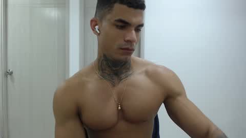 Snapshot of juan_gomez_1 chatting on 01/09/25, 03:44 juan_gomez_1 online show from 01/09/25, 03:44