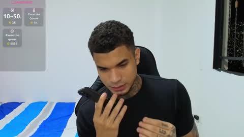 Snapshot of juan_gomez_1 chatting on 02/04/26, 01:44 juan_gomez_1 online show from 02/04/26, 01:44