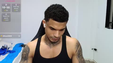 Snapshot of juan_gomez_1 chatting on 02/25/26, 11:36 juan_gomez_1 online show from 02/25/26, 11:36