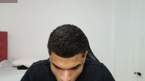 Snapshot of juan_gomez_1 chatting on 04/30/26, 12:17 juan_gomez_1 online show from 04/30/26, 12:17
