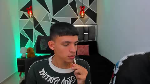 JuanSteven online show from 05/02/26, 03:55