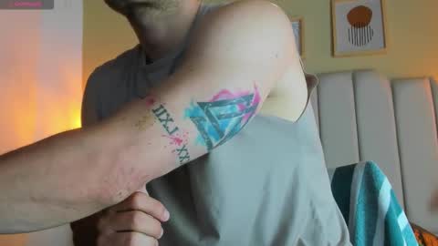 JUAN online show from 11/17/25, 01:17