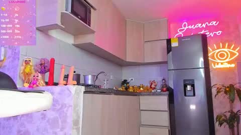Snapshot of juana18quintero chatting on 10/05/25, 08:23 JUANA VALENTINA QUINTERO independent model ONLY FANS --- Juanaquintero online show from 10/05/25, 08:23