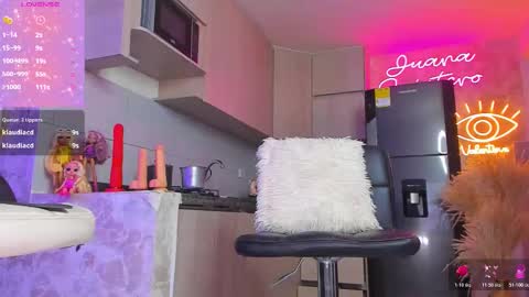 JUANA VALENTINA QUINTERO independent model  ONLY FANS --- Juanaquintero online show from 11/11/25, 07:41