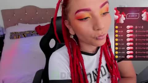 Snapshot of juana_tropic chatting on 01/07/26, 08:00 Juana Fer online show from 01/07/26, 08:00