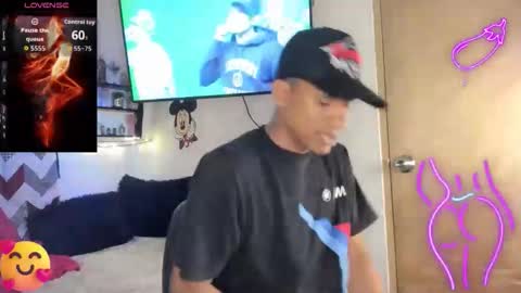 Snapshot of juanbigcock21cm chatting on 03/15/26, 06:30 juan jose online show from 03/15/26, 06:30