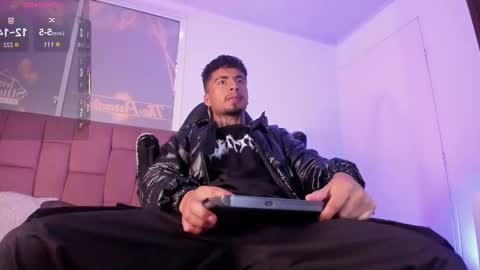juancamilo66_ online show from 03/11/26, 02:12