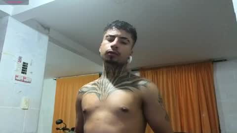 juancamilo66_ online show from 05/10/26, 02:28