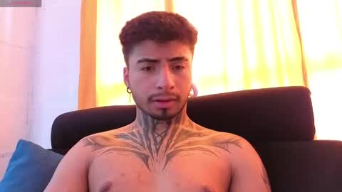 juancamilo66_ online show from 05/19/26, 06:58